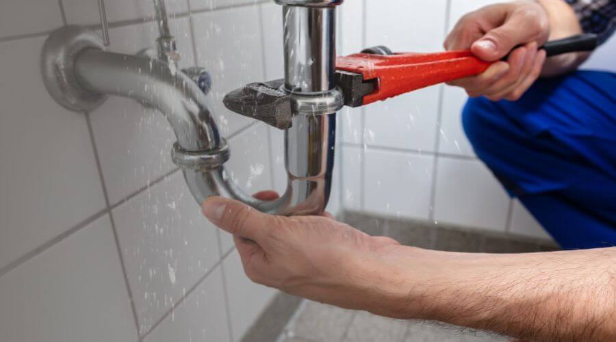 Professional water heater repair in McGregor, IA